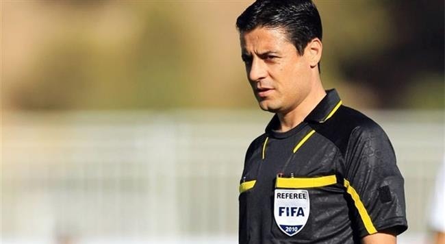 O árbitro iraniano estreia-se a dirigir um jogo de Portugal na taça das Confederações
