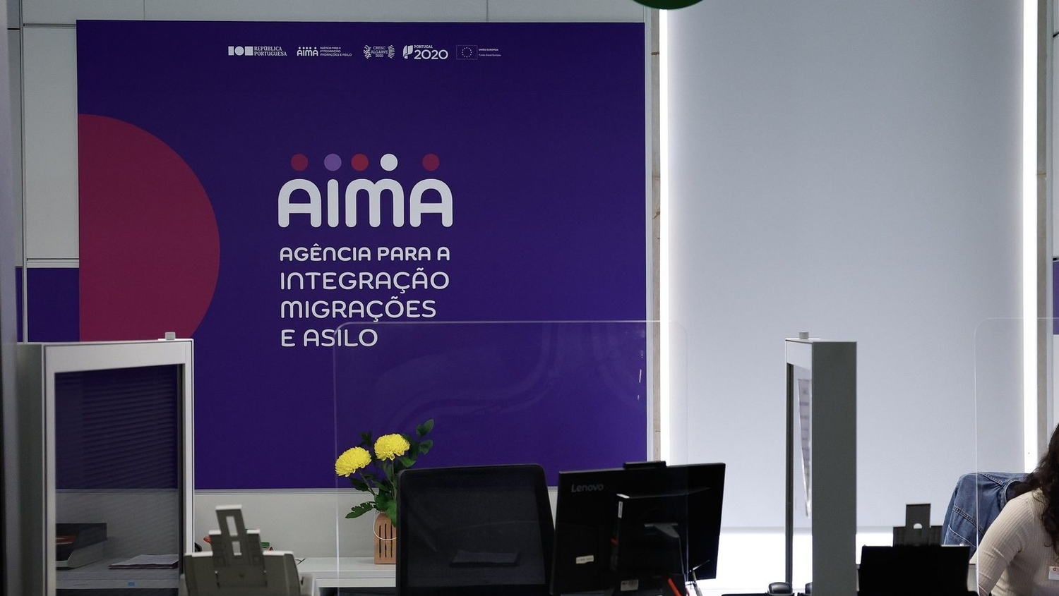 AIMA notifica migrantes de pagamentos de taxas cinco vezes superiores ao esperado