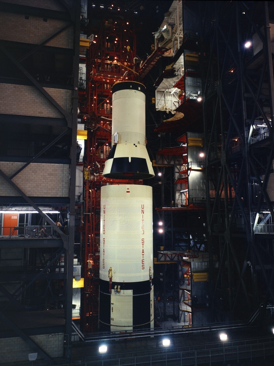  Cr&eacute;ditos fotogr&aacute;ficos: NASA History Office and Kennedy Space Center. 