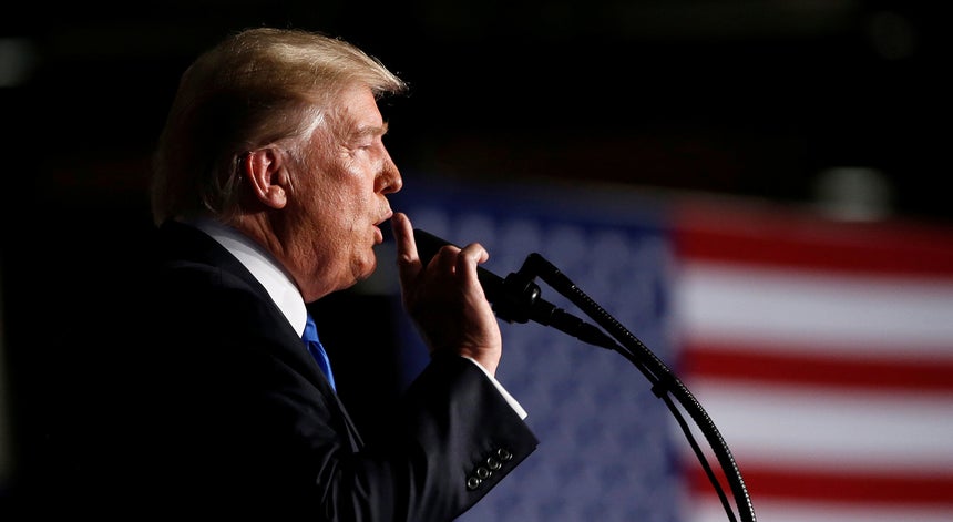 Trump promete guerra para ganhar no Afeganistão