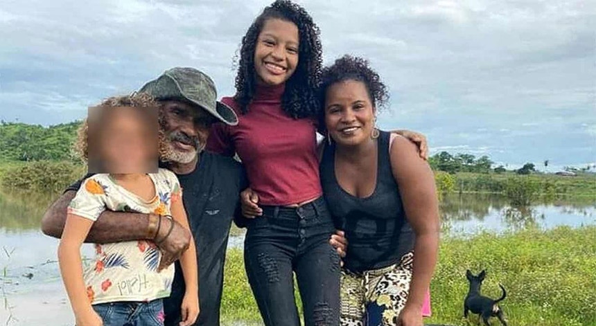 Zé do Lago, a filha de 17 anos e a mulher, criadores de tartarugas na Amazónia, foram assassinados a tiro em finais de 2021
