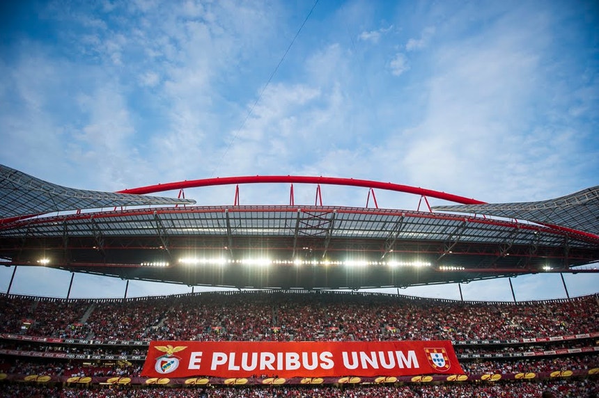 Benfica abre `fan zone` da Luz para contornar porta fechada com Académico de Viseu