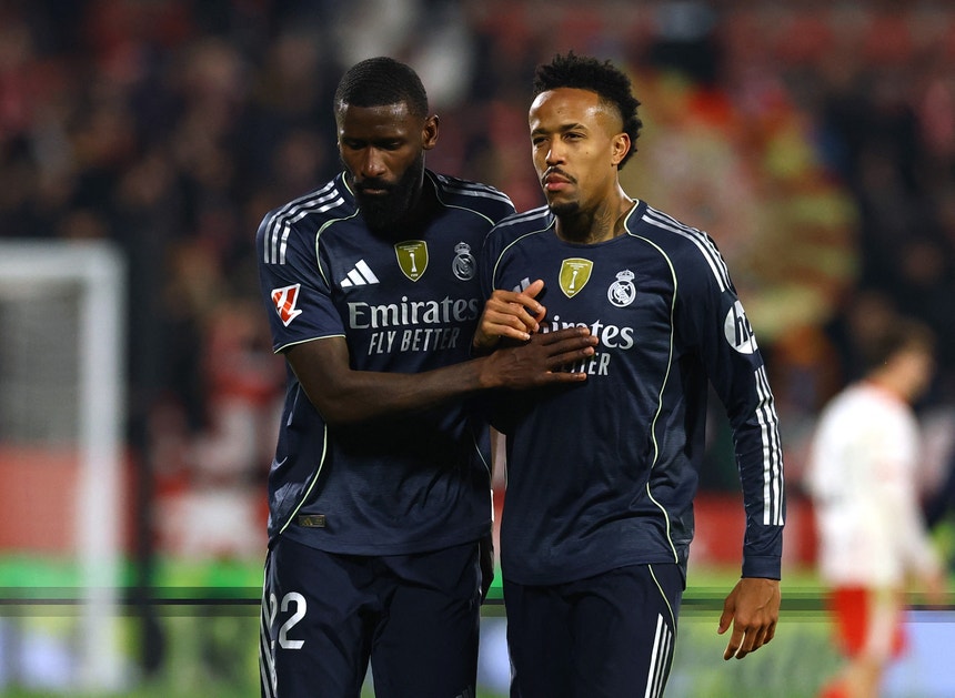 Imagem de Éder Militão sofreu rotura na coxa e desfalca Real Madrid por quatro meses