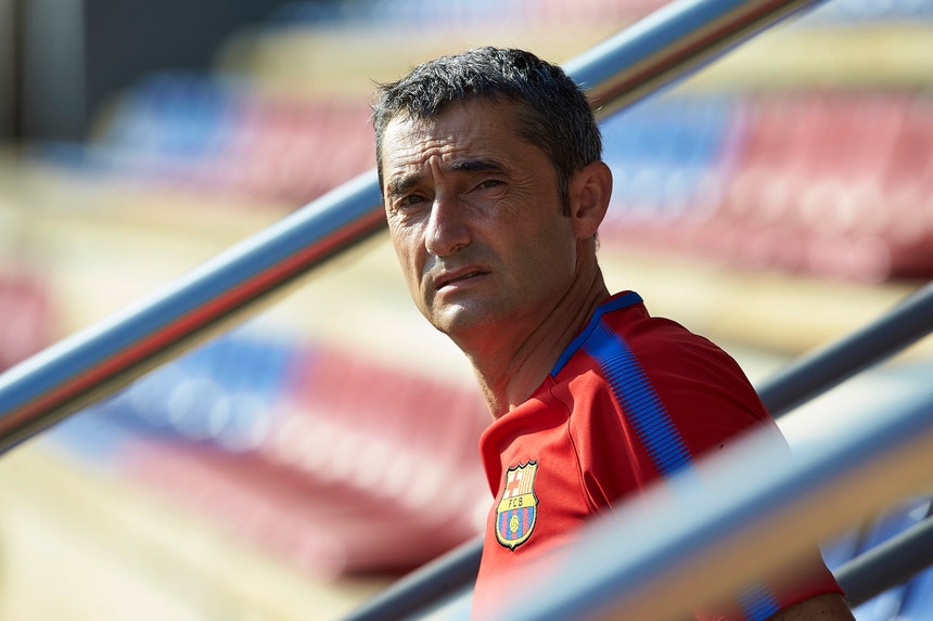 Ernesto Valverde renova com o FC Barcelona