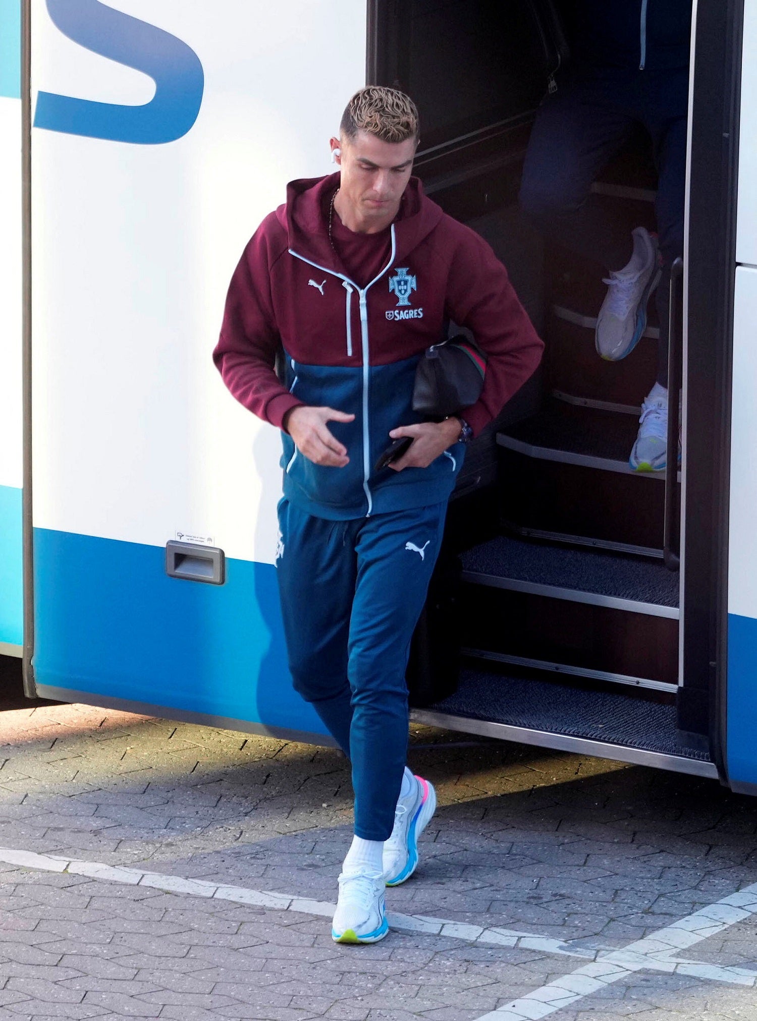 Jato privado de Cristiano Ronaldo viaja este domingo para Riade