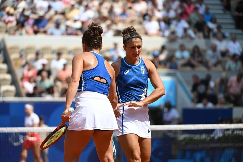 Sara Errani e Jasmine Paolini procuram o ouro no ténis
