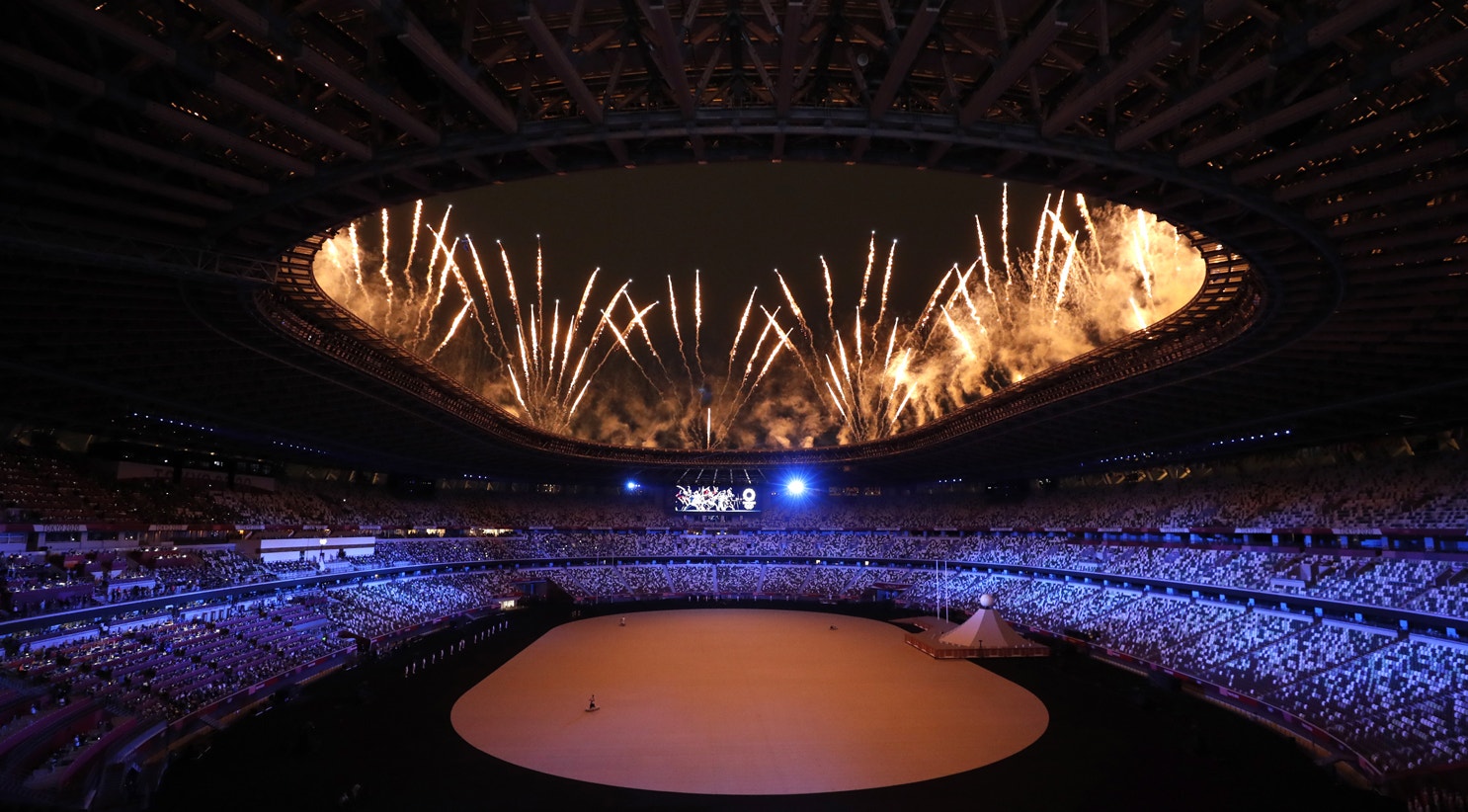 Os porta-estandartes de Portugal na Cerimônia de Abertura dos Jogos  Olímpicos de Inverno Beijing 2022