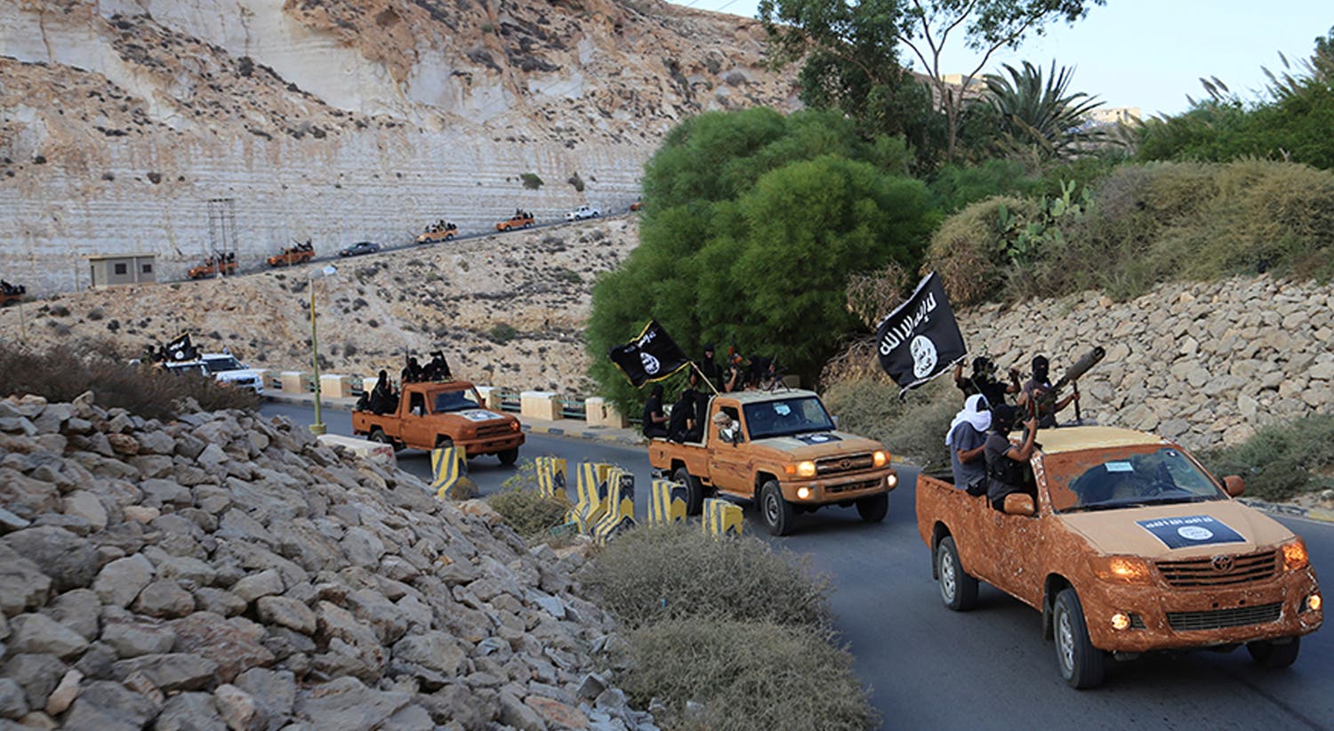 O grupo Estado Islâmico estará a abandonar a Síria, deslocando-se para as áreas desérticas a caminho do Iraque Foto: Reuters