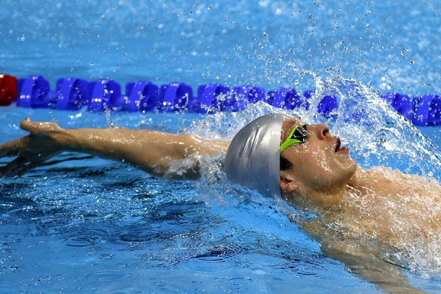 Gabriel Lopes bate recorde nacional dos 100m costas que já lhe pertencia
