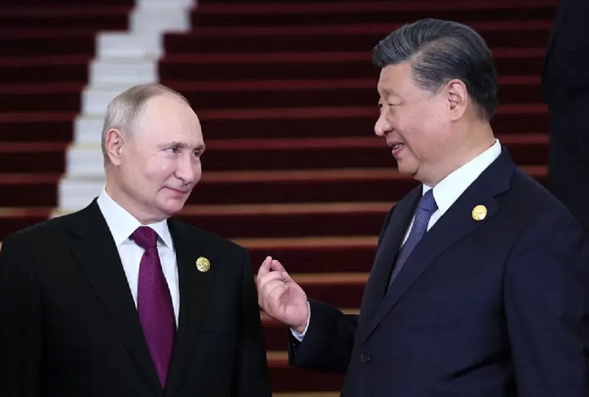 Imagem de Xi Jinping conversa por videoconferência com Vladimir Putin