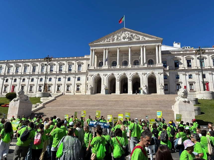 Imagem de Manifestantes exigem ter voz nas decisões sobre saúde mental