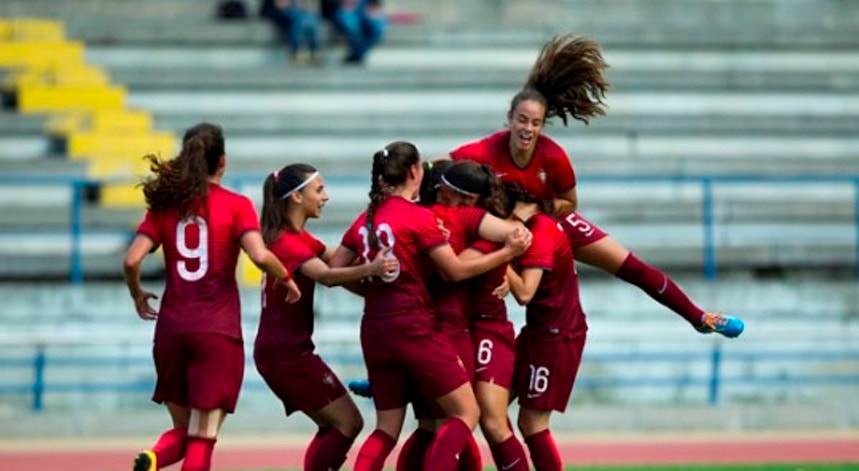 A seleção portuguesa de futebol feminino estará no Europeu deste ano, pela primeira vez na história.
