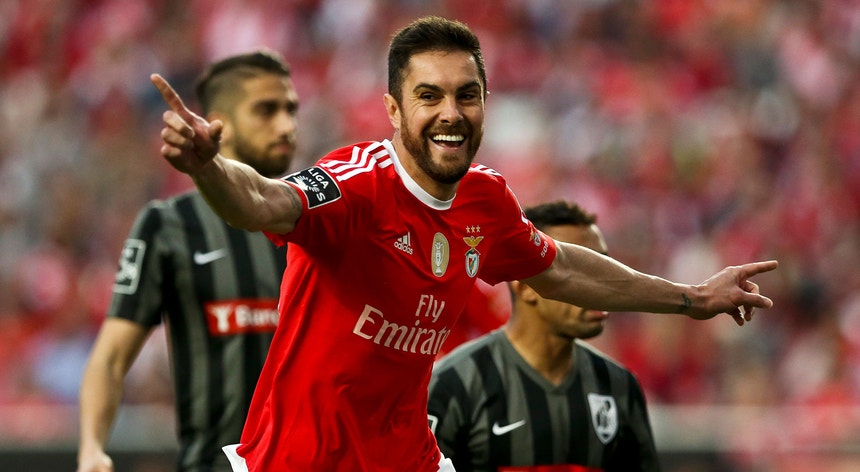 Jardel marcou o golo da vitória do Benfica frente ao Vitória de Guimarães
