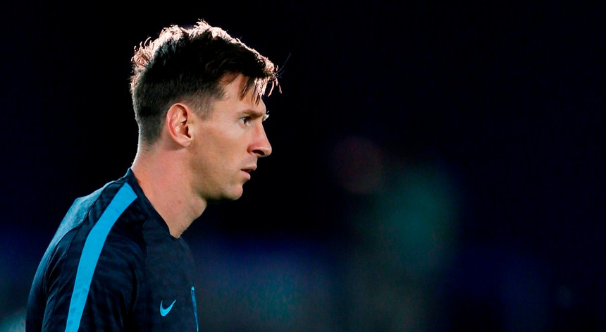 Messi acabou por ser punido por um jogo pela expulsão na Copa America

