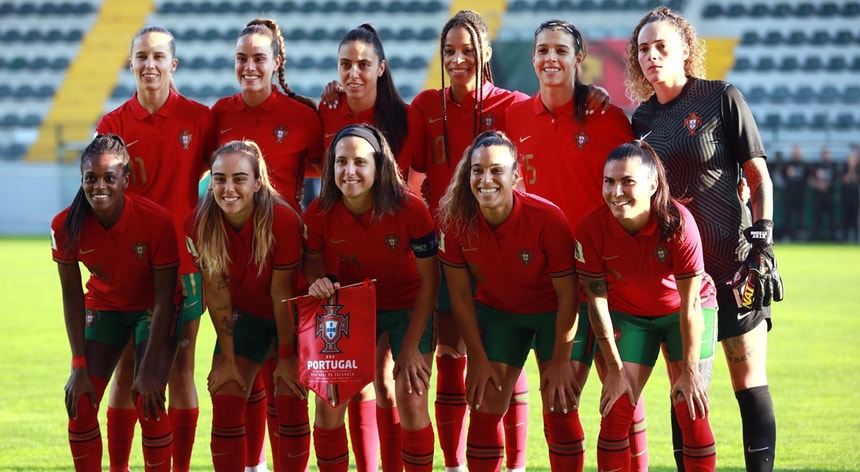 Seleção portuguesa feminina fez exames médicos e treinou no arranque para Mundial