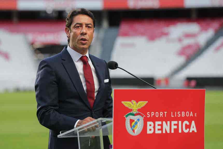 Benfica. Rui Costa nega envolvimento em esquema de desvio de fundos