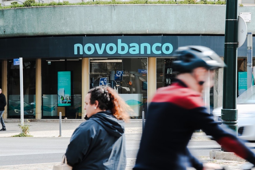 Banca deve 70% dos apoios que Estado mobilizou desde 2008
