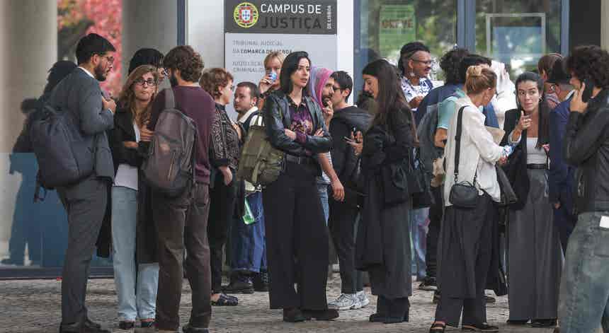 Detidos no Rossio escolhem entre pagar ou ir a julgamento
