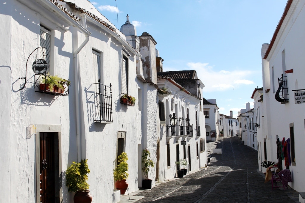  Enviada por Constan&ccedil;a Matias  