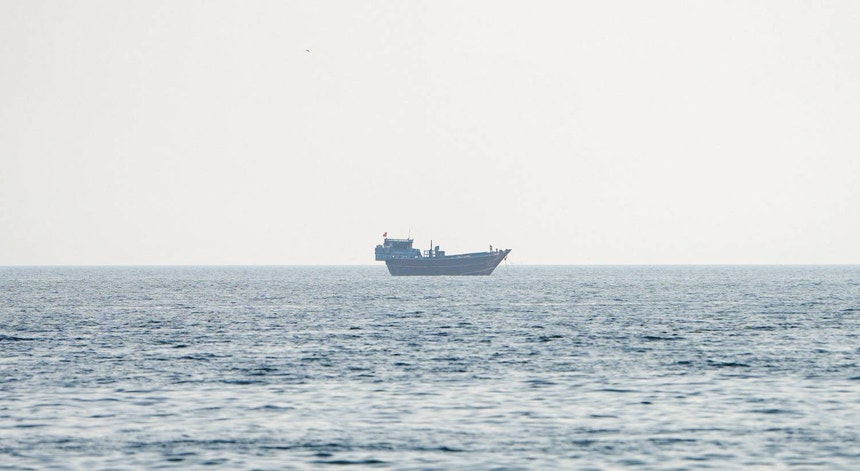 Imagem de Nova frente no conflito. Houthis reivindicam ataques no Mar Vermelho
