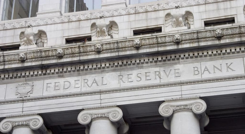 Reserva Federal dos EUA decide subida das taxas de juros para travar a inflação
