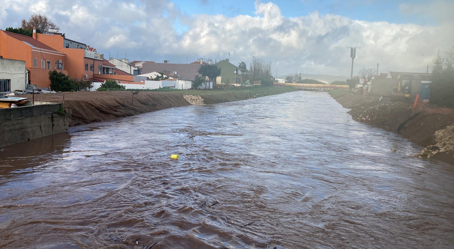  Ribeira da P&oacute;voa - Frielas, Loures | In&ecirc;s Subtil / RTP 