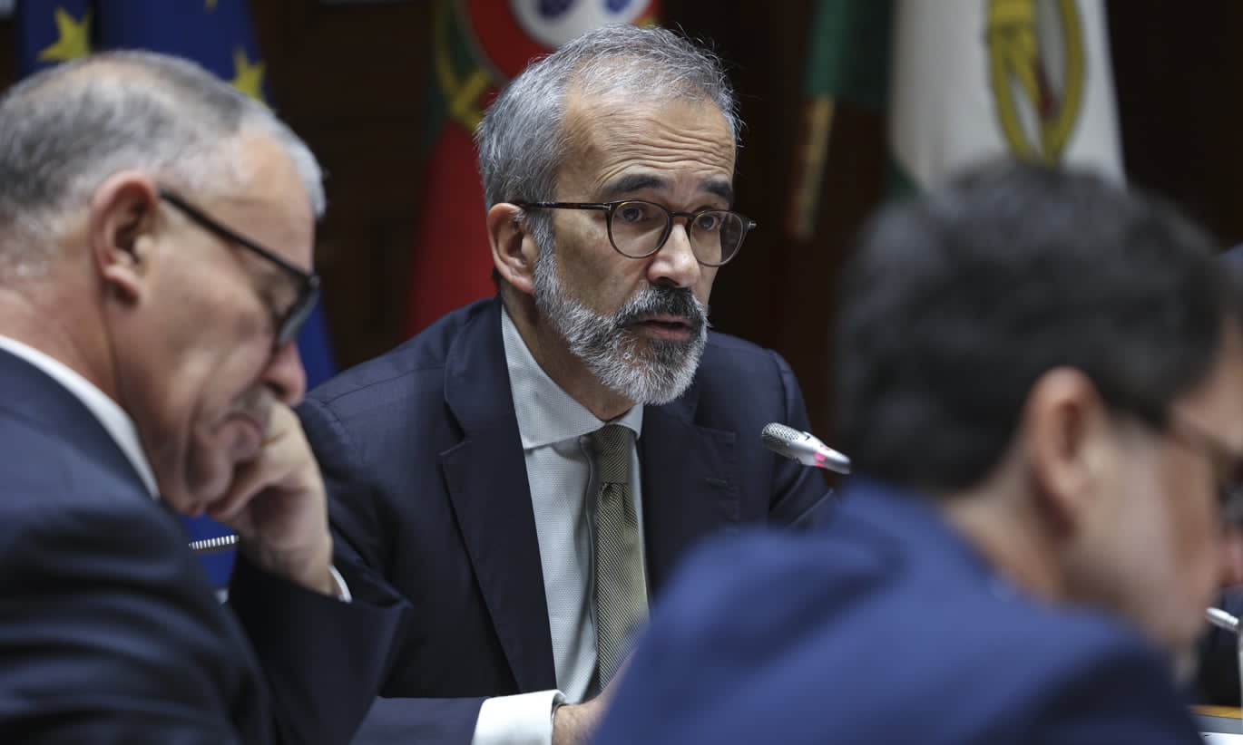 Com cautelas. Portugal favorável ao uso de ativos russos congelados em apoio à Ucrânia