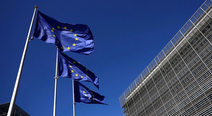 Imagem de Países da UE chegam a acordo sobre 21.º pacote de sanções contra a Rússia