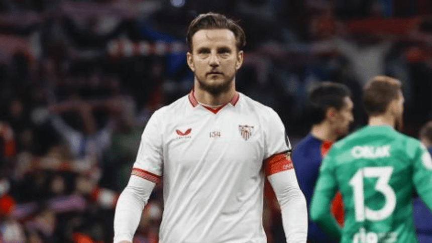 Ivan Rakitic vai representar os sauditas do Al Shabab
