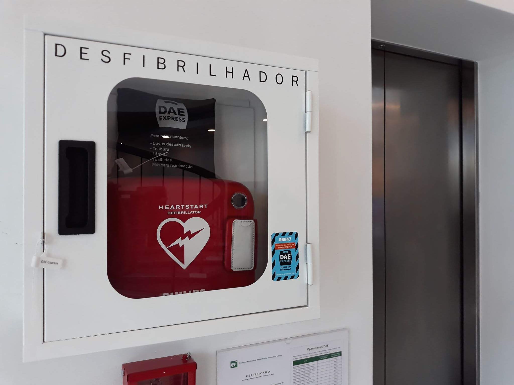 Desfibrilhadores utilizados pelos Sapadores de Lisboa t�m componentes fora de validade, alerta sindicato