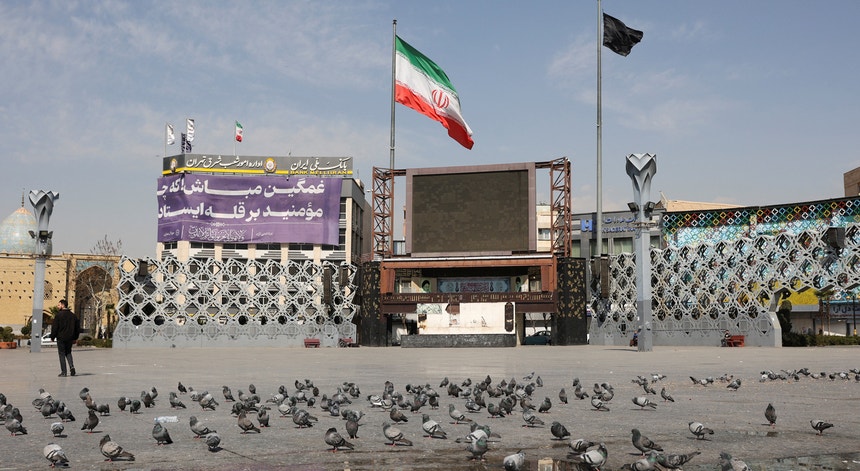 Imagem de Crescente Vermelho soma mais de 600 locais atacados no Irão