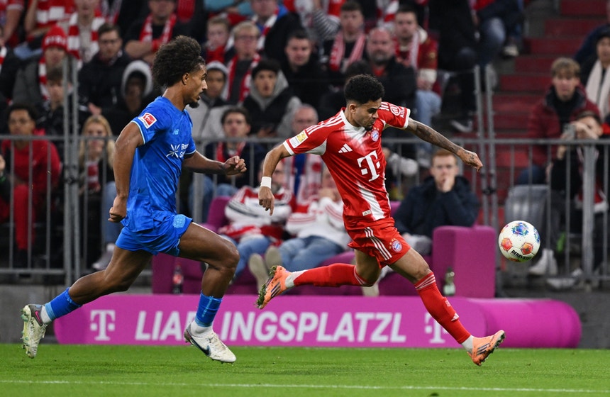 Bayern Munique supera Bayer Leverkusen e mantém liderança de cinco pontos