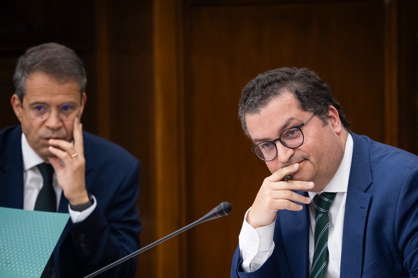 Imagem de Ministro das Finanças garante robustez orçamental para segurar novas medidas