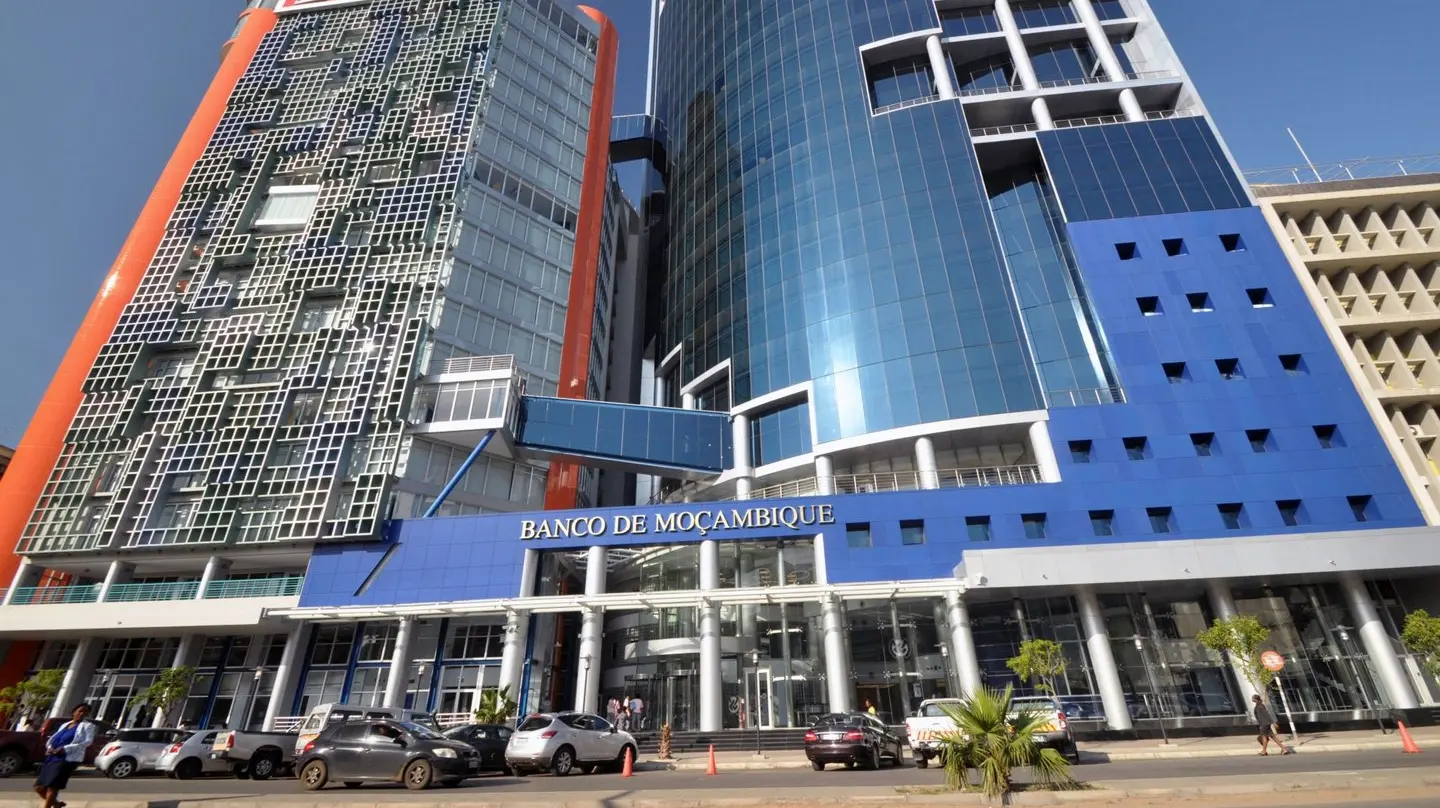 Banco de Moçambique diz que Moza tinha capitais negativos de 336 ME na intervenção