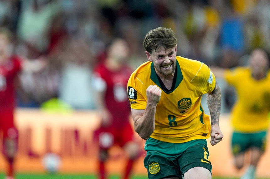 Imagem de Surpresa no Grupo D com Austrália a bater a Turquia por 2-0