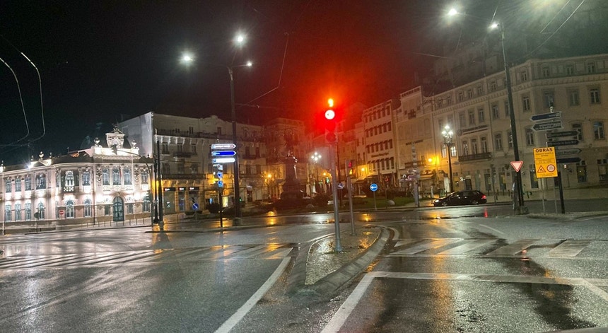 Durante a madrugada, chegaram a ser 12 os distritos sob aviso laranja
