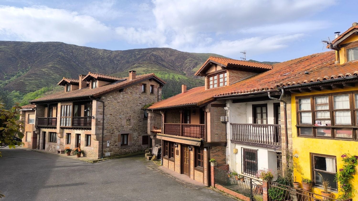 A aldeia da Cantábria que resistiu ao grande apagão do ano passado