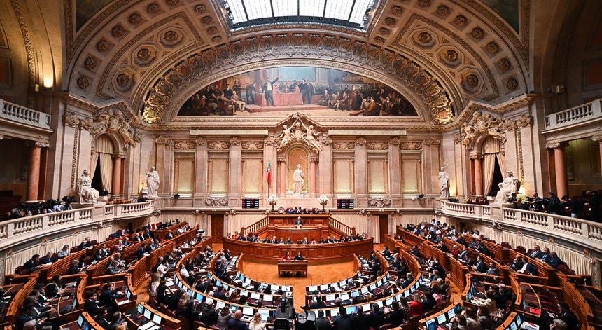 Portugal's 2026 State Budget Debate Kicks Off: Key Votes and Controversies Unveiled