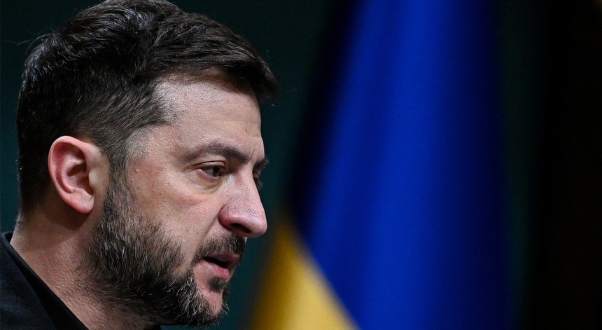 Imagem de Plano dos EUA. Zelensky insiste em 