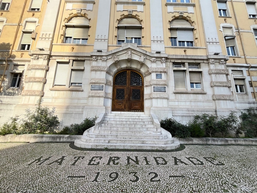 Motoristas foram chamados. Maternidade Alfredo da Costa já resiste 24 horas num apagão