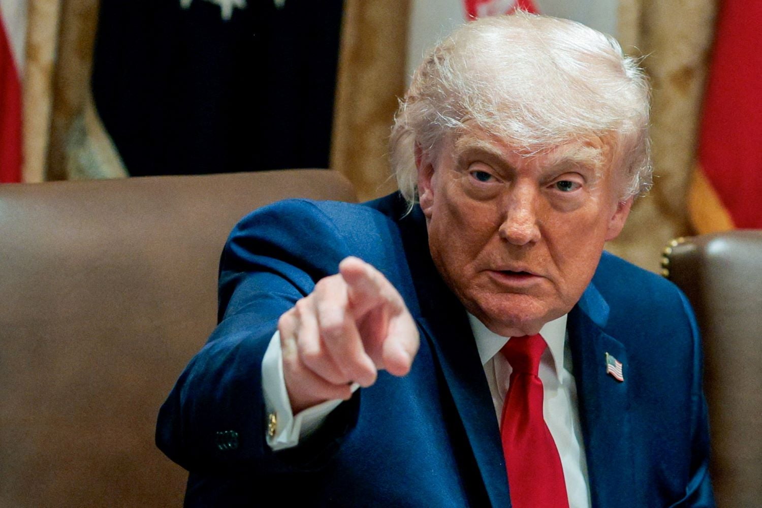 Trump diz que não recebeu qualquer comunicado sobre suspensão de negociações