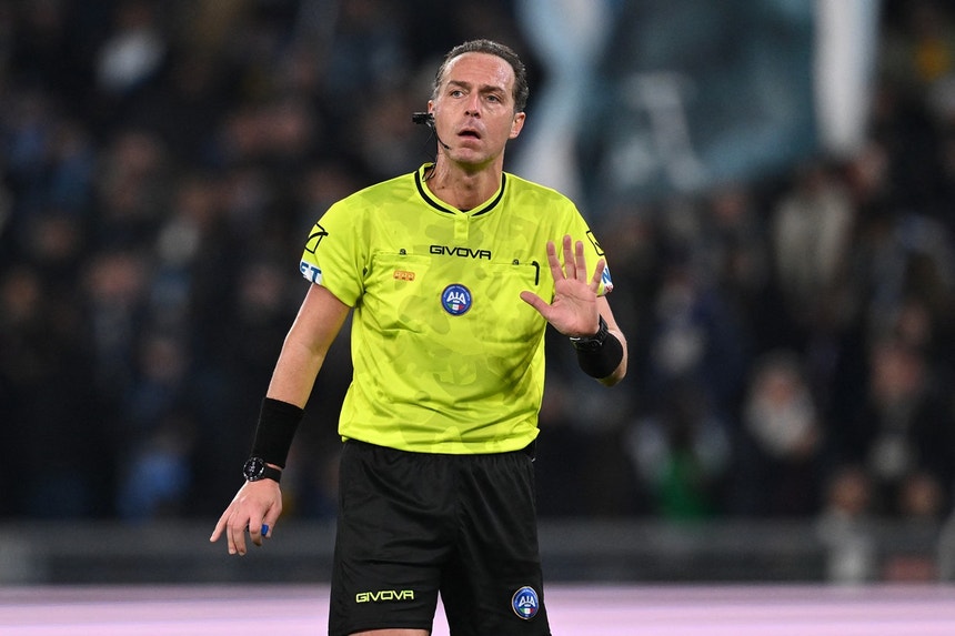 Imagem de Luca Pairetto e Mehmet Turkmen arbitram Benfica e Sporting de Braga na Europa