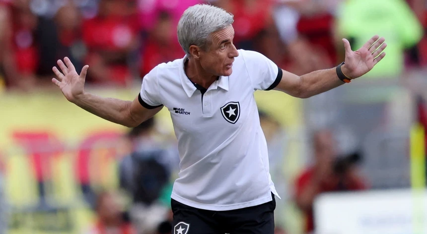 Luís Castro: «O jogo de futebol tem duas balizas»