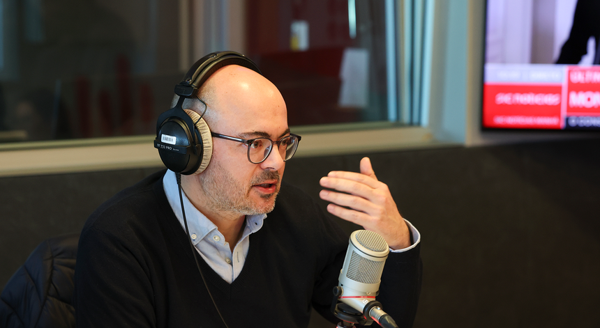 Imagem de Rodrigo Saraiva da Iniciativa Liberal anuncia apoio a Seguro