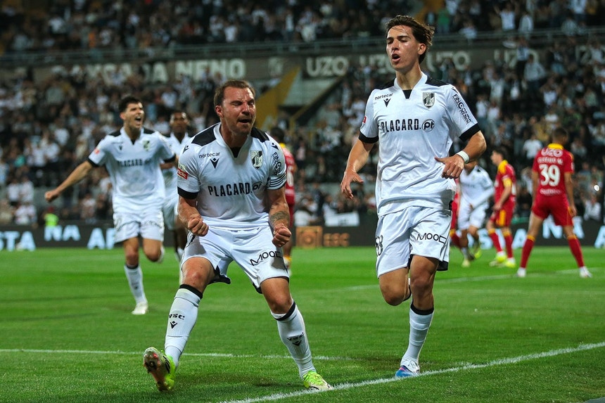 Imagem de Vitória de Guimarães vence Rio Ave e sobe ao sétimo lugar