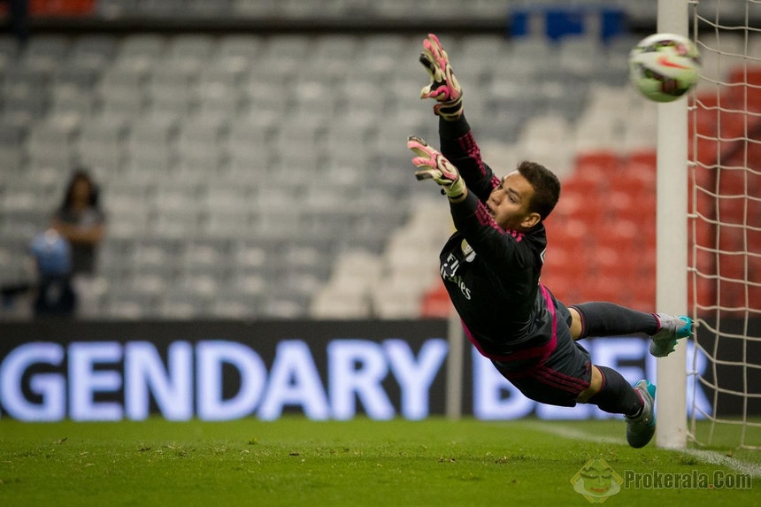 Ederson está tranquilo na defesa da baliza do benfica e da seleção olímpica do Brasil
