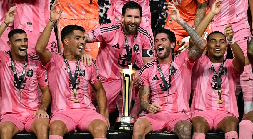 Imagem de Inter Miami conquista Campeones Cup com golo e assistência de Messi
