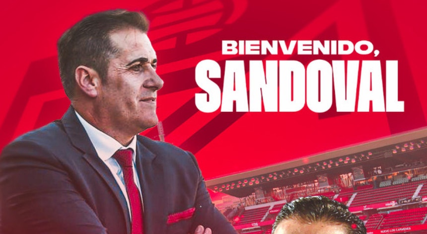José Ramón Sandoval já treina o Granada

