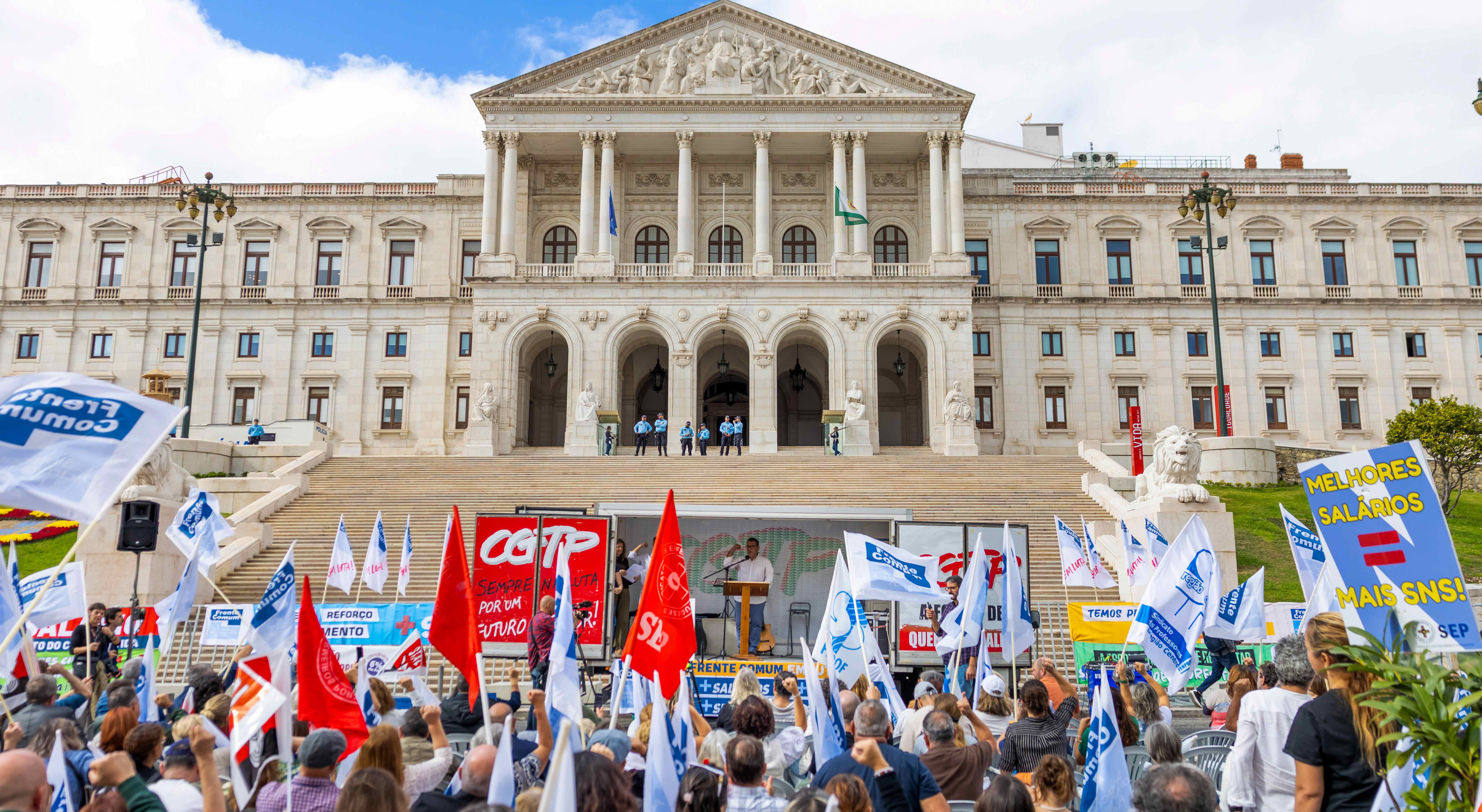 Portugal Opens Parliamentary Debate on 2027 Budget as Housing Protests Loom
