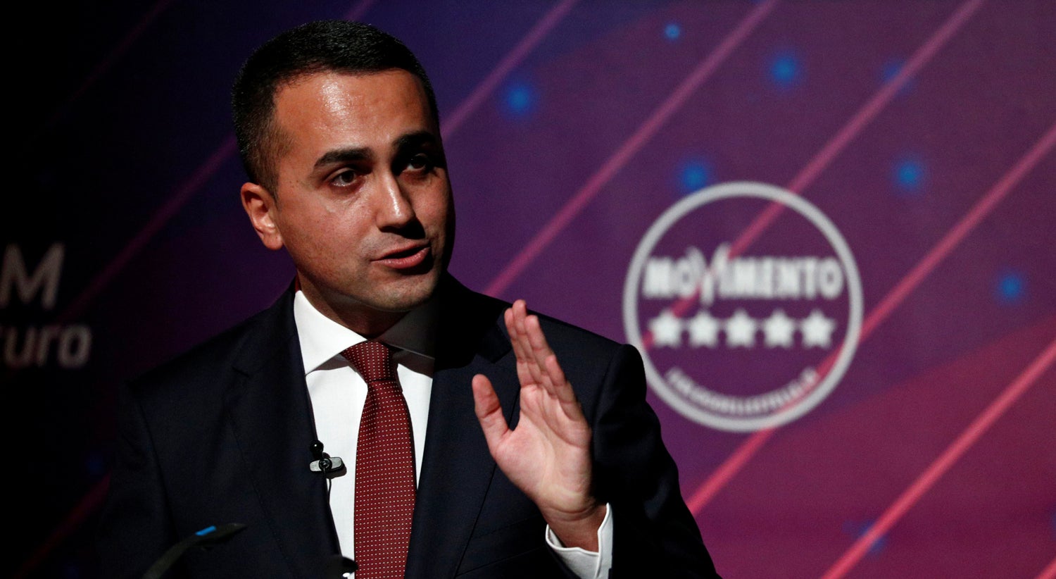 Luigi Di Maio è Laureato O No